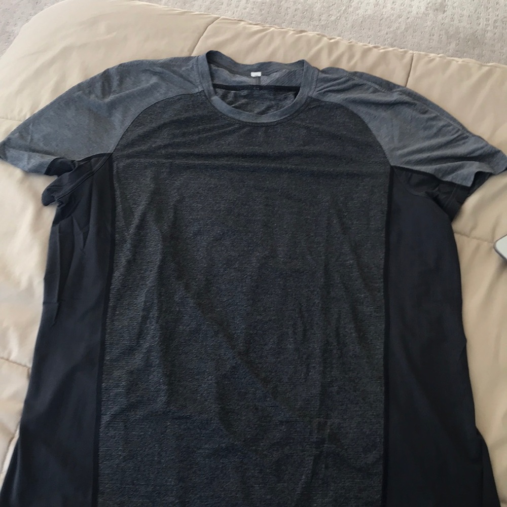 lululemon Men’s Shirt